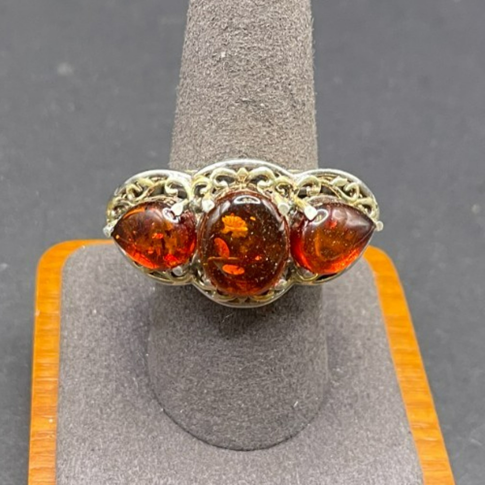 VTG STS 925 Sterling Silver Baltic Cognac Amber Filigree 3 Stone Ring Size 8.75